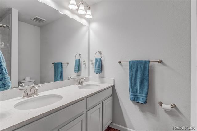 Building Photo - 12432 E 101st Pl