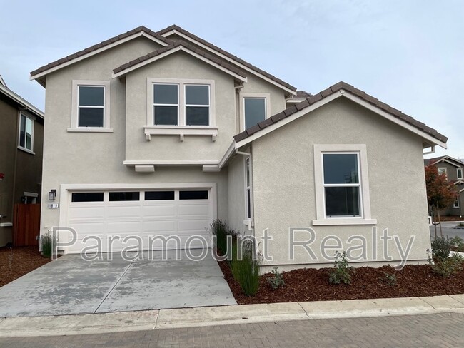 Building Photo - 1819 Chandler Dr