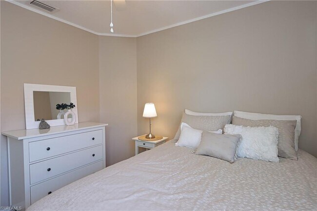 Building Photo - 6544 Huntington Lakes Cir