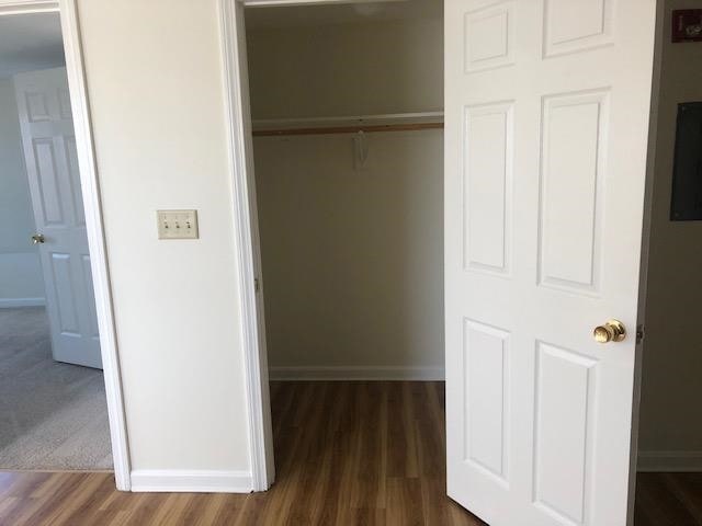 Building Photo - 4 Martin St