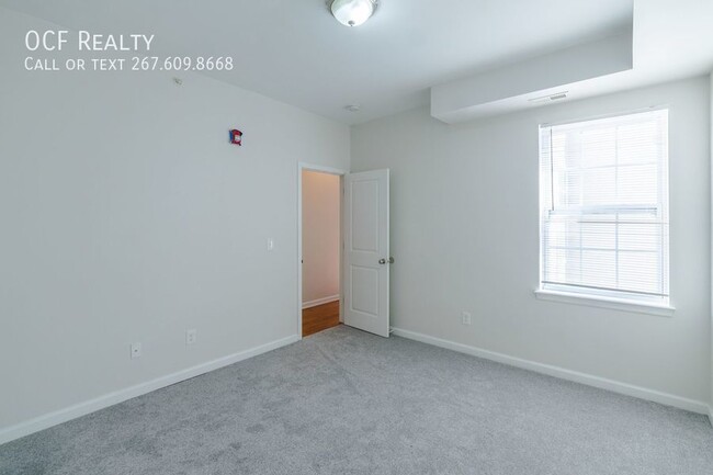 Building Photo - Three Bedroom Close to Temple University