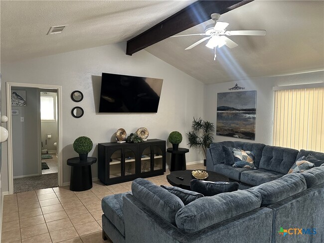 Building Photo - 3006 Persimmon Dr
