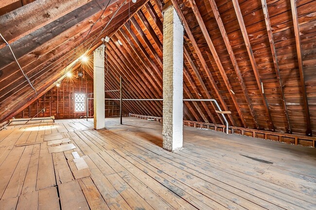 Building Photo - 20 Haynes Ct