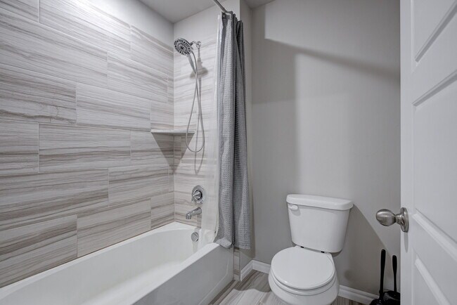Building Photo - 14705 Travertine Fls Ln