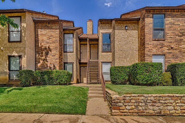 Building Photo - Affordable 2 bedroom in North Arlington