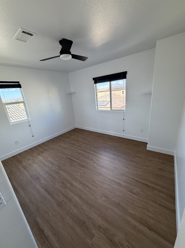 Building Photo - 10755 Arabian Ct
