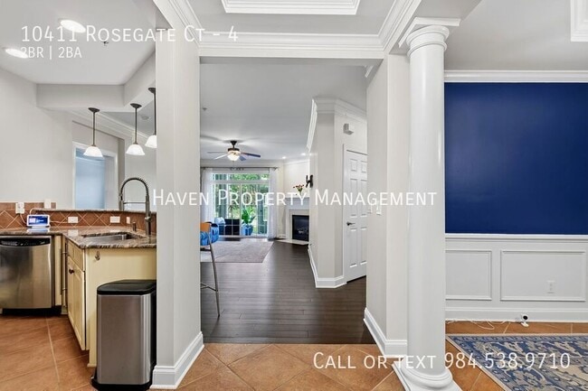 Building Photo - 10411 Rosegate Ct