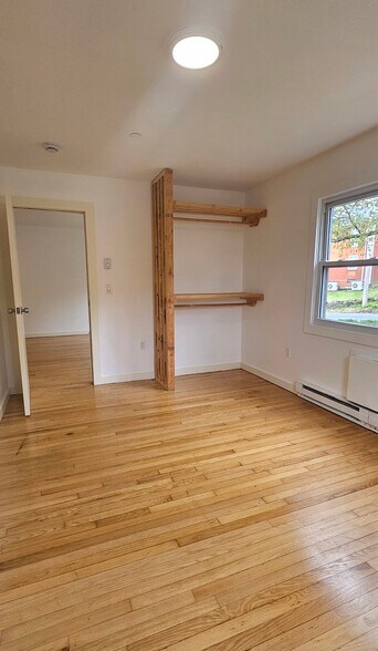 Building Photo - 35 Springside Ave