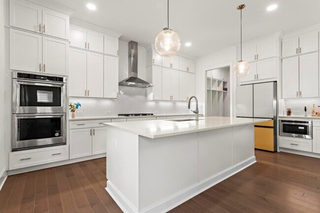Building Photo - 779 Keystone Dr