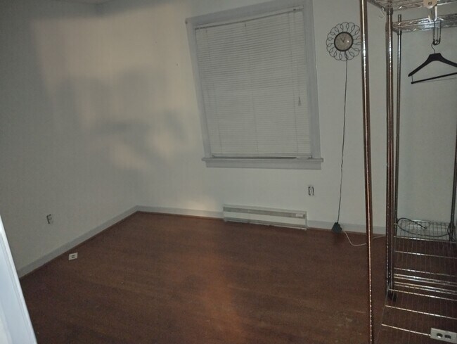 Building Photo - 2912 Overton Rd