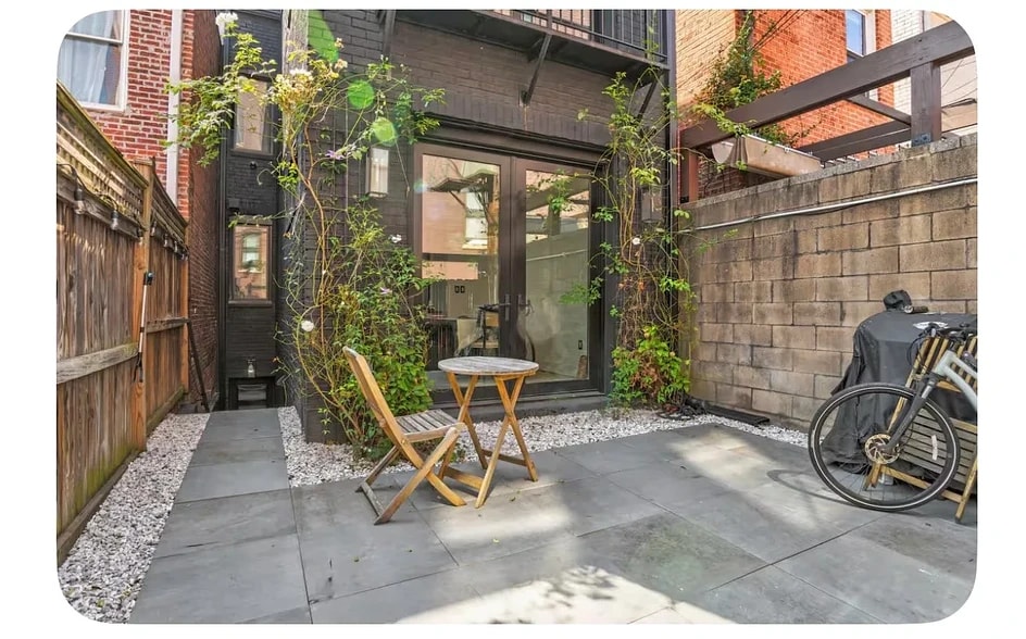 Building Photo - 8 Quincy Pl NE