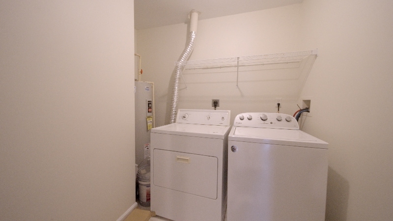 Building Photo - 136 Brookland Ct