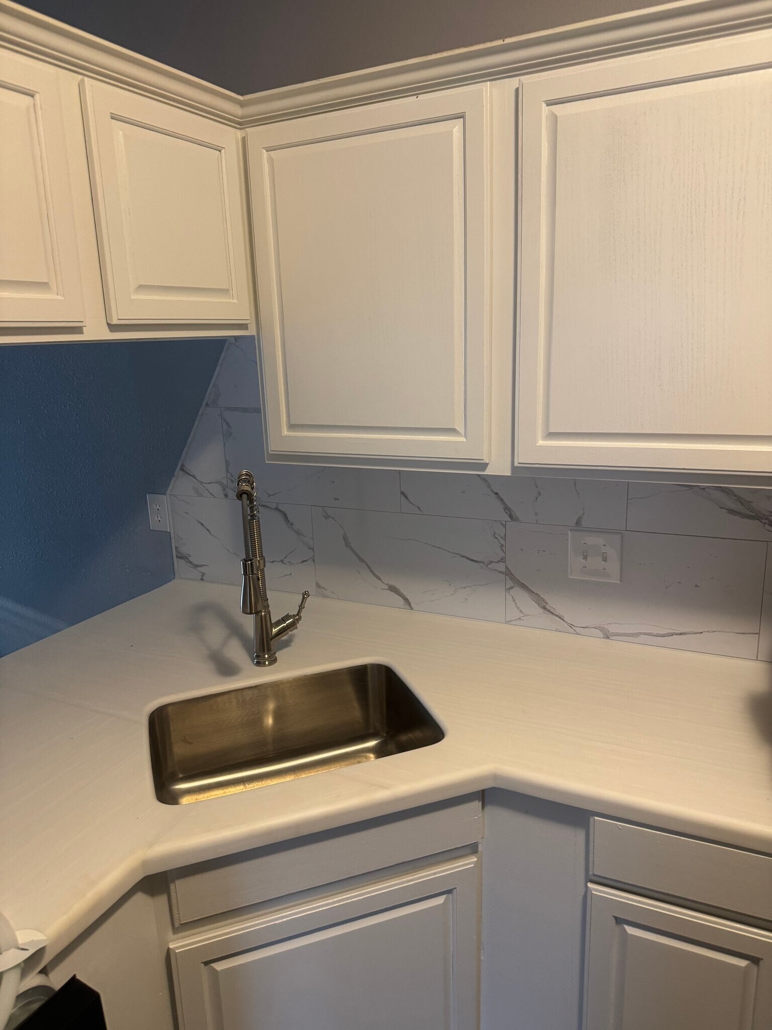 Building Photo - 607 Methodist Ave