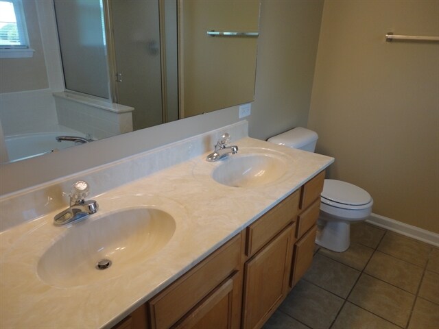 Building Photo - 7668 Gold Coin Dr