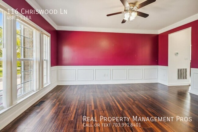 Building Photo - 116 Chriswood Ln