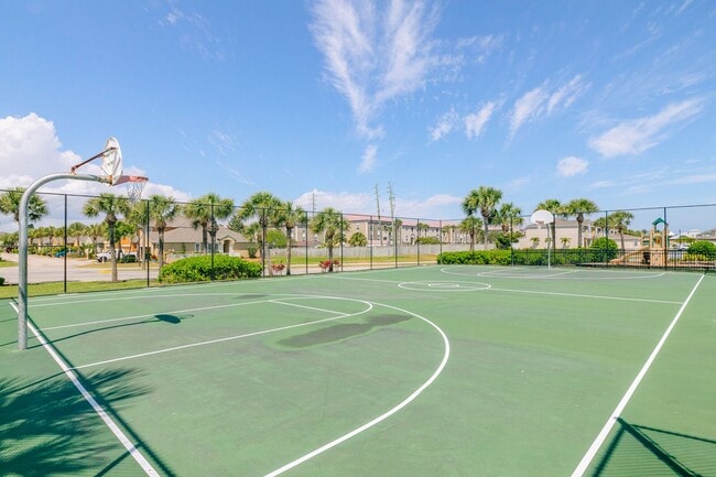 Building Photo - 3701 Titanic Cir