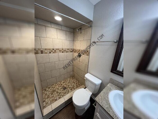 Building Photo - 4909 Cinderella Dr