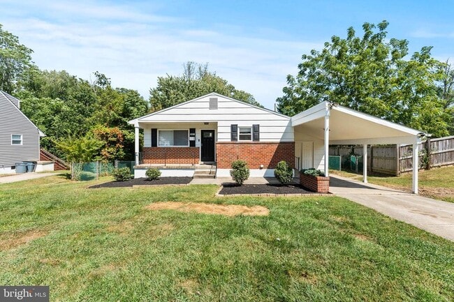 Primary Photo - 3823 Cassandra Rd