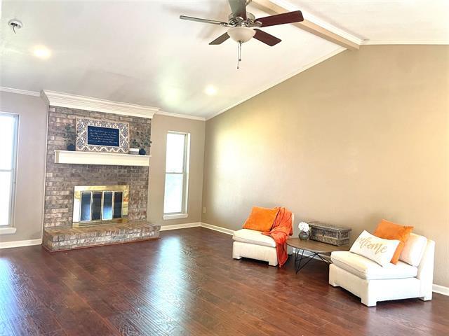 Building Photo - 3005 Peachtree Ln