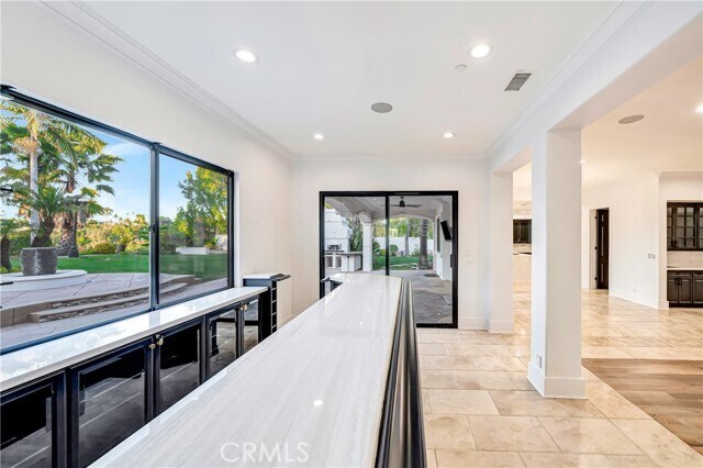 Building Photo - 4165 Elm View