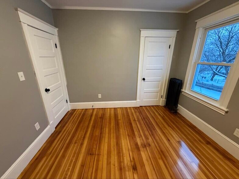 Building Photo - 34 Springside Ave