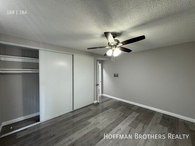 Building Photo - 428 S Sherbourne Dr