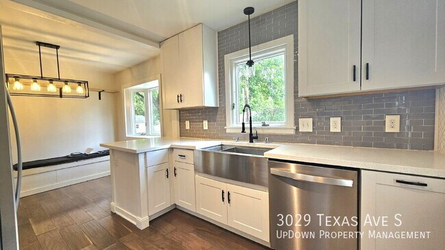 Building Photo - 3029 Texas Ave S