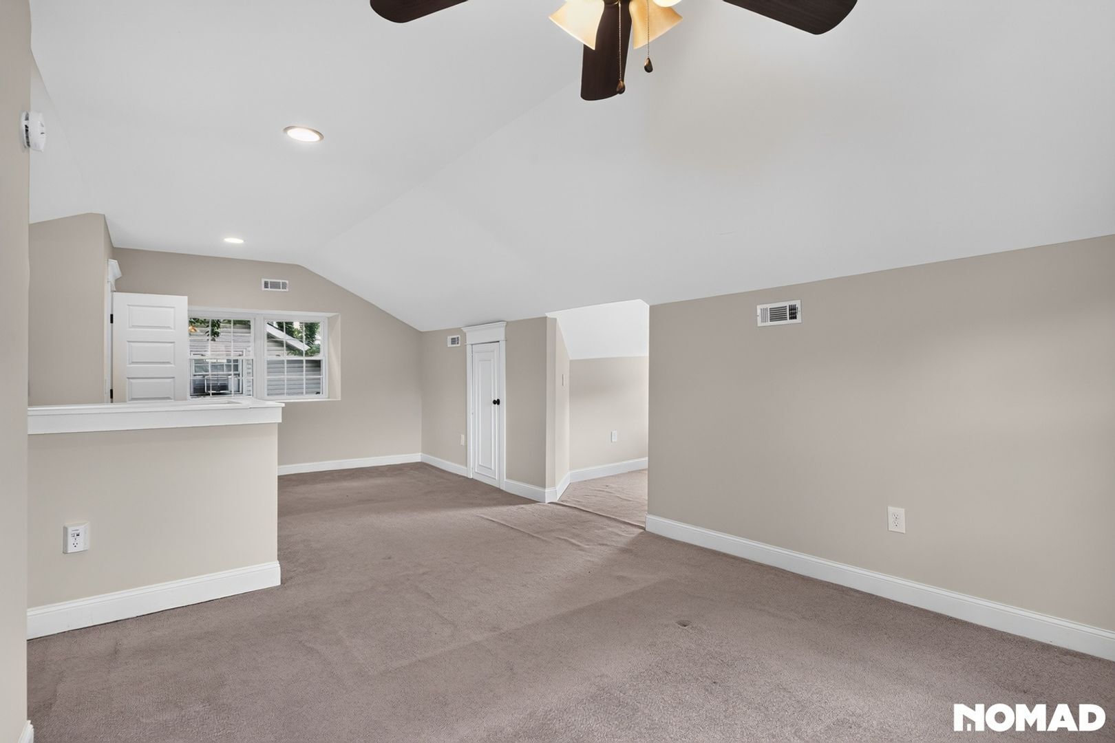 Building Photo - 1040 Sharpe Ave
