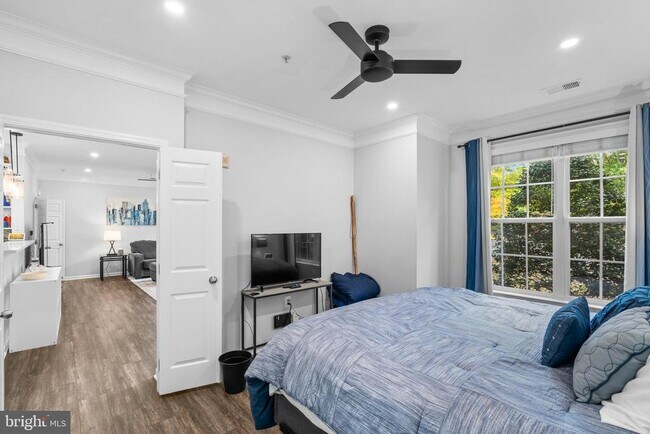 Building Photo - 501 Sunset View Terrace SE