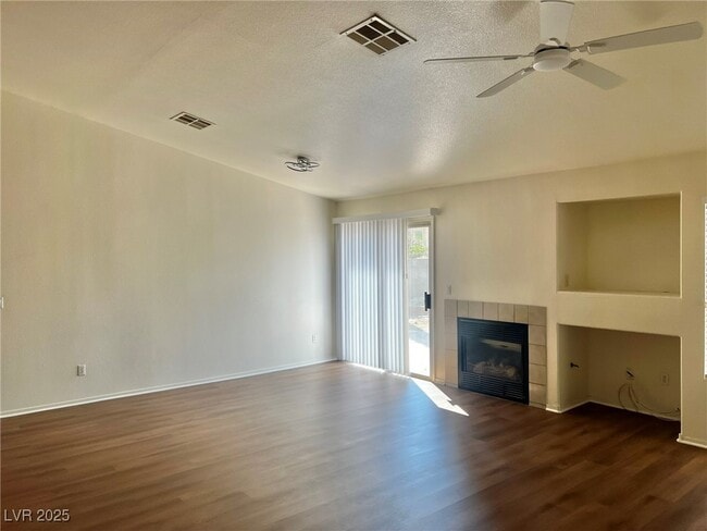 Building Photo - 10733 Esk Dr