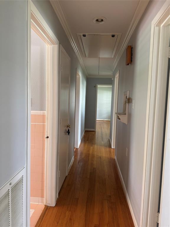 Building Photo - 4833 Hazelton St