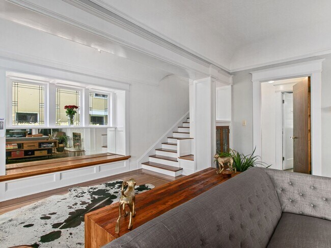 Building Photo - Mediterranean Oasis: Pre-Leasing Now!