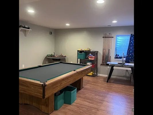 Building Photo - 784 Village Club Dr