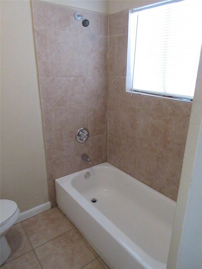 Building Photo - 12806 Flaxseed Way