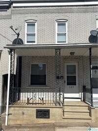 Building Photo - 129 E Ettwein St