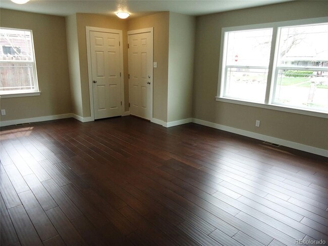 Building Photo - Updated Chaffee Park Home