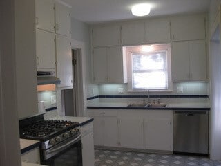 Building Photo - 1021 E 16th St