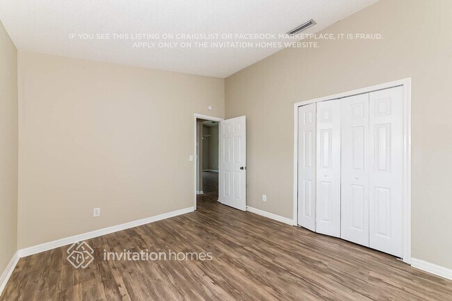 Building Photo - 4821 Sabal Harbour Dr