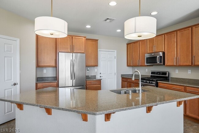 Building Photo - 10360 Sipple St