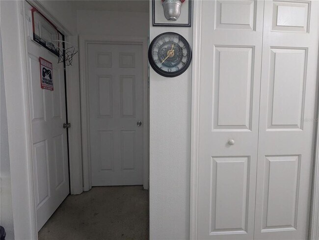 Building Photo - 10740 Keys Gate Dr