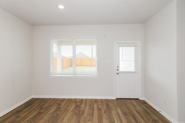 Building Photo - 7514 Tipton Meadow Way