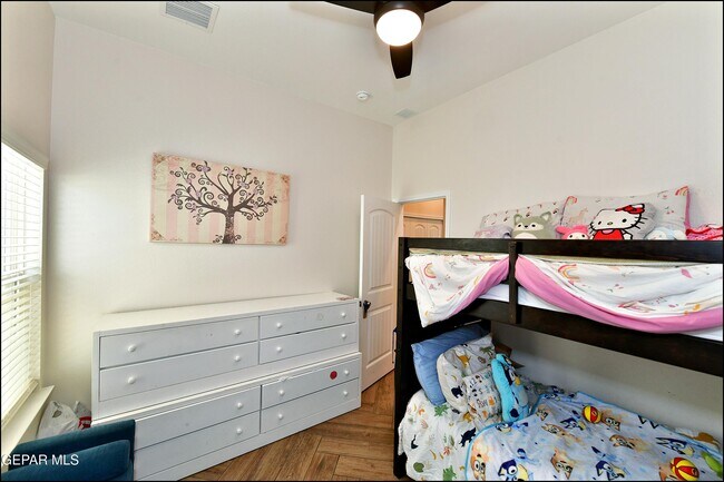 Building Photo - 2225 Tierra Delmonte Dr