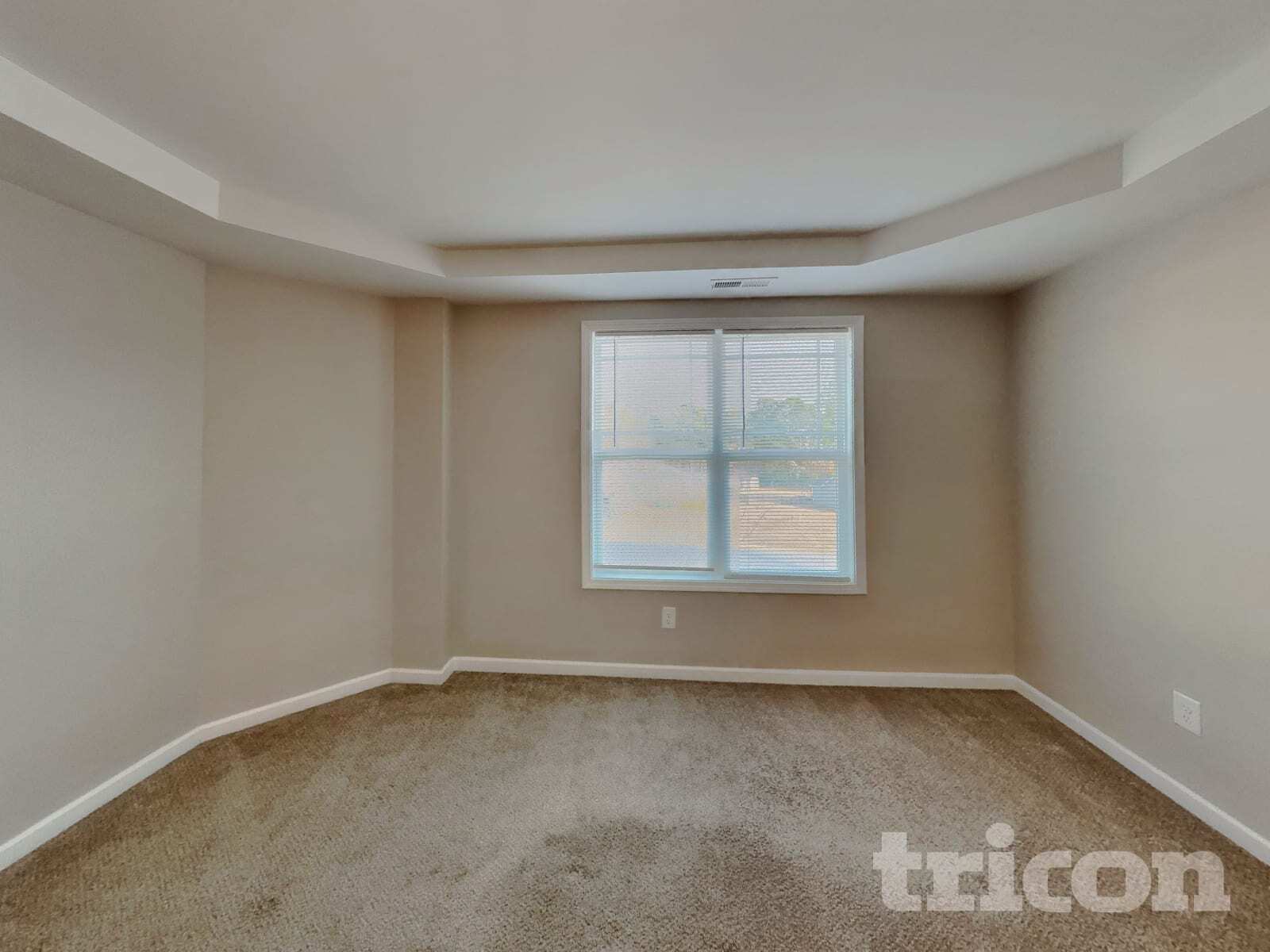 Building Photo - 496 Sherrill Farm Dr