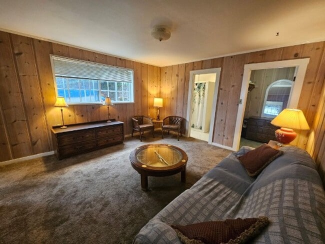 Building Photo - Furnished  Rental available now with lake view