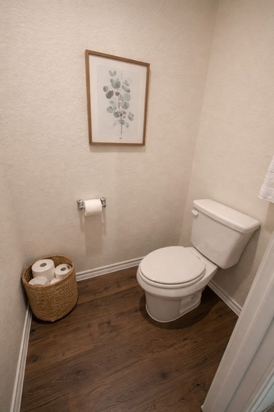 Building Photo - 1324 Stuarts Frst Dr