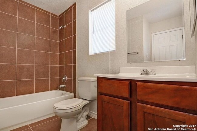 Building Photo - Wurzbach Heights Townhome for Rent ~ 3 Bedroom corner Unit with Private Yard and Garage