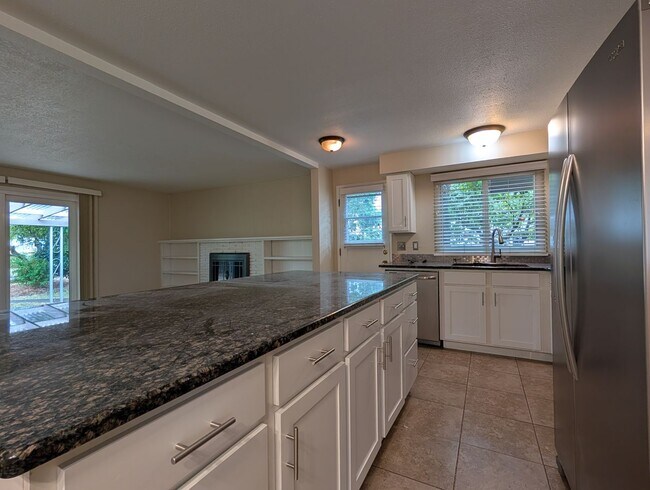Building Photo - Charming 3-Bedroom, 1.5-Bath Home ~ Landscaping Provided!
