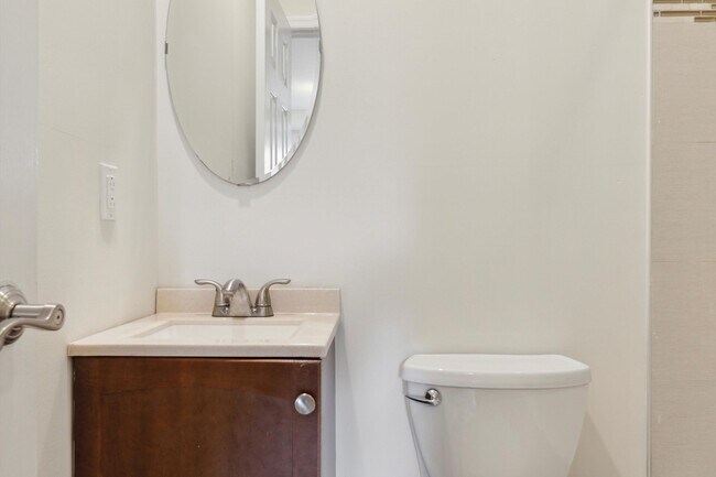 Building Photo - 1733 N Gratz St