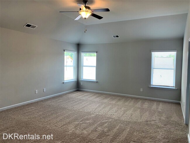 Building Photo - 3 br, 2.5 bath House - 1518 Ashbrooke Trace
