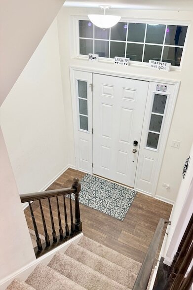 Building Photo - 2995 Madison Dr